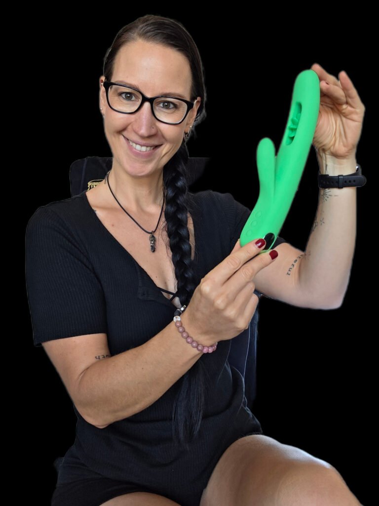 Pleasure Toy Queen Patricia holding the Vivifie Vindani Pleasure Toy